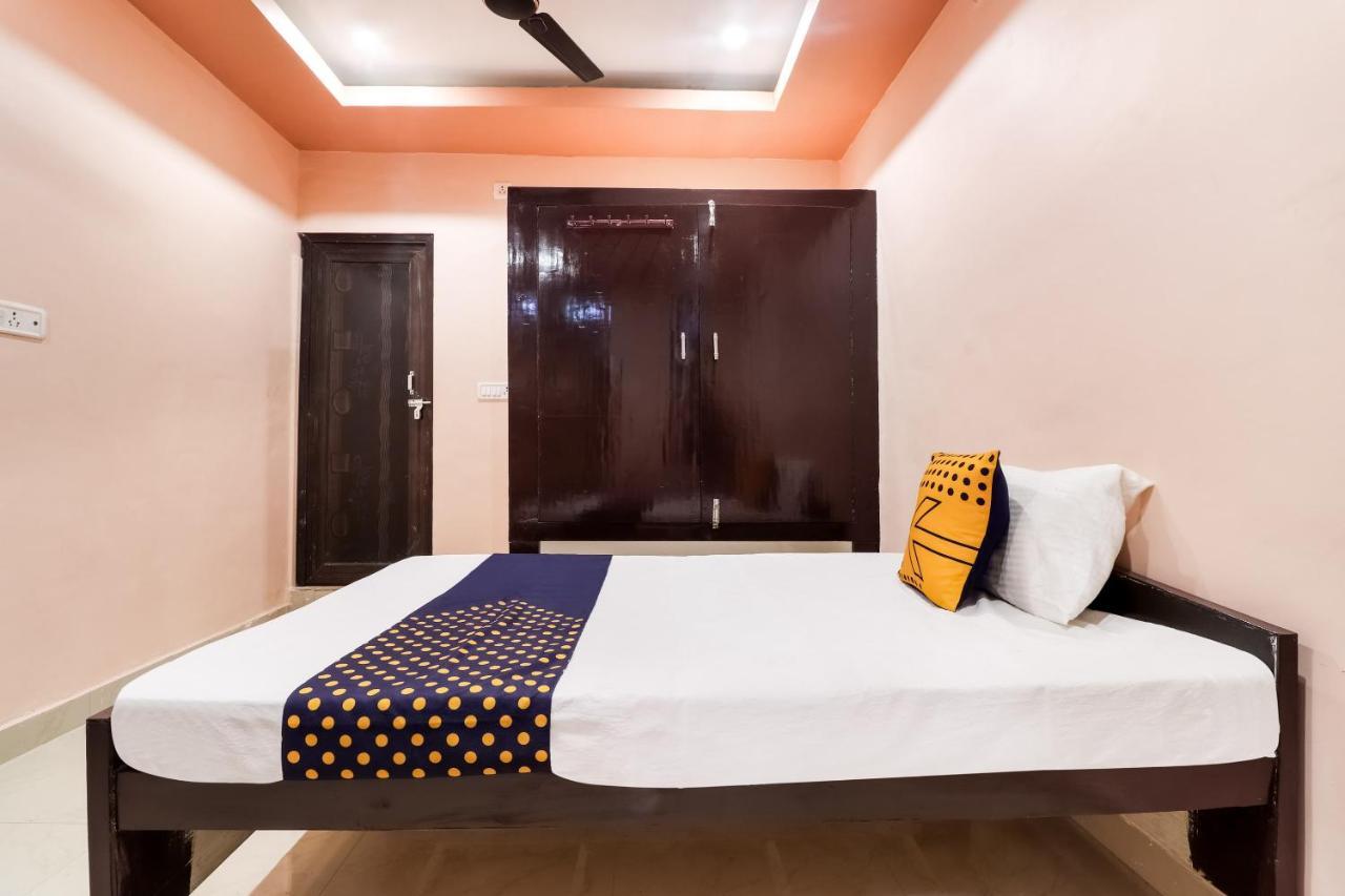 Spot On 63000 Hotel S.S. Plaza Banthra Sikandarpur Exterior photo
