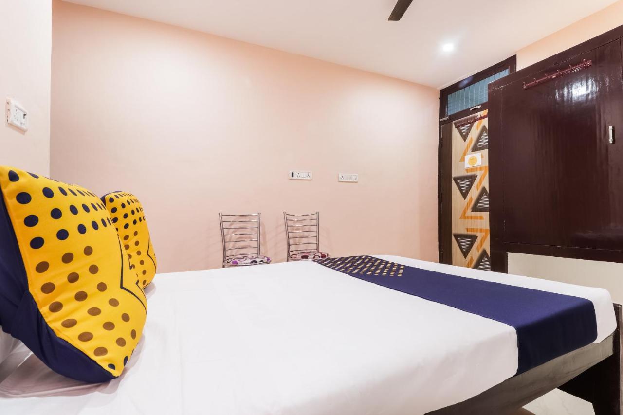 Spot On 63000 Hotel S.S. Plaza Banthra Sikandarpur Exterior photo